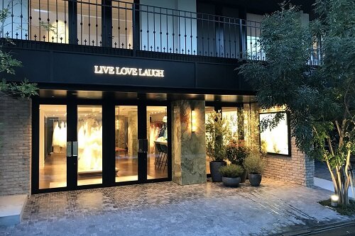LIVE LOVE LAUGH 表参道